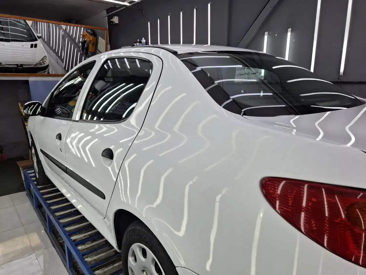 پژو ۲۰۶ صندوق دار v8 - 1395