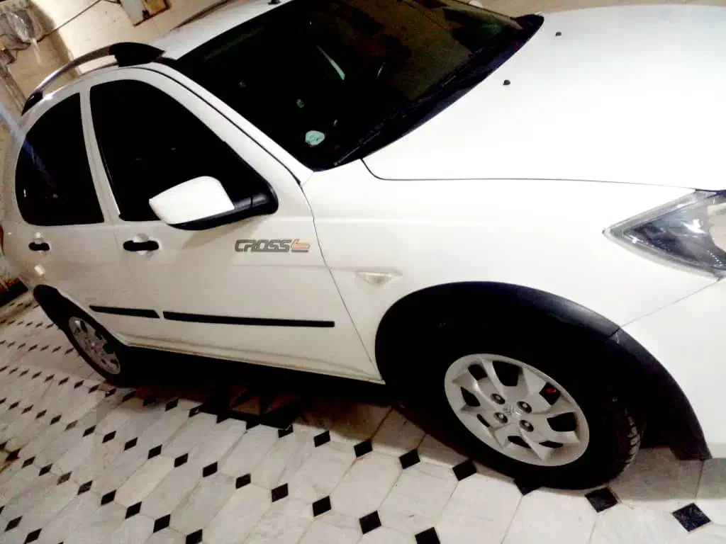 خودرو کوییک، معمولی آگهی ann_20791098