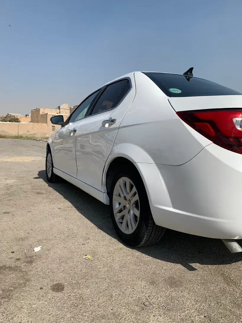 دنا پلاس تیپ ۲ سانروف ۴ ایربگ - 1399