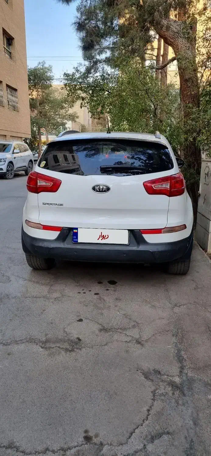کیا اسپورتیج توربو 2000cc - 2012