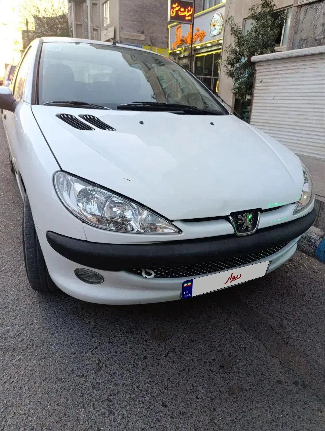 پژو ۲۰۶ صندوق دار v8 - 1394