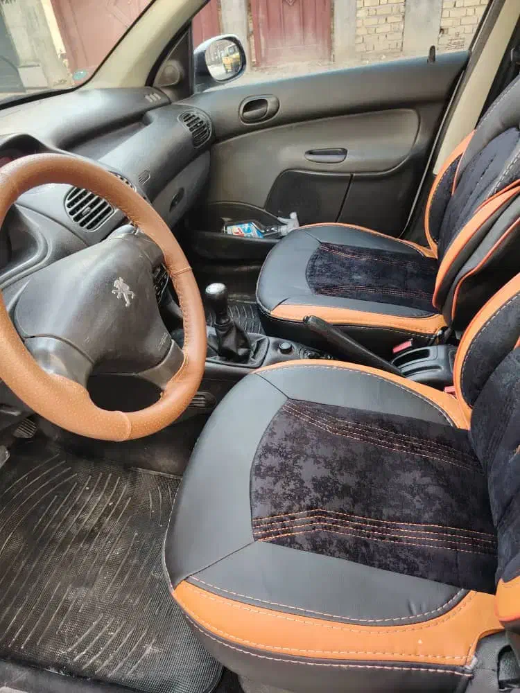 پژو ۲۰۶ صندوق دار v8 - 1399