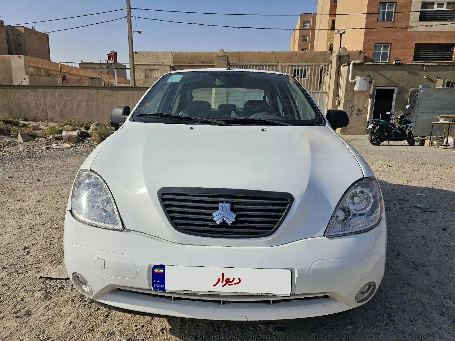 تیبا صندوق دار SX - 1399