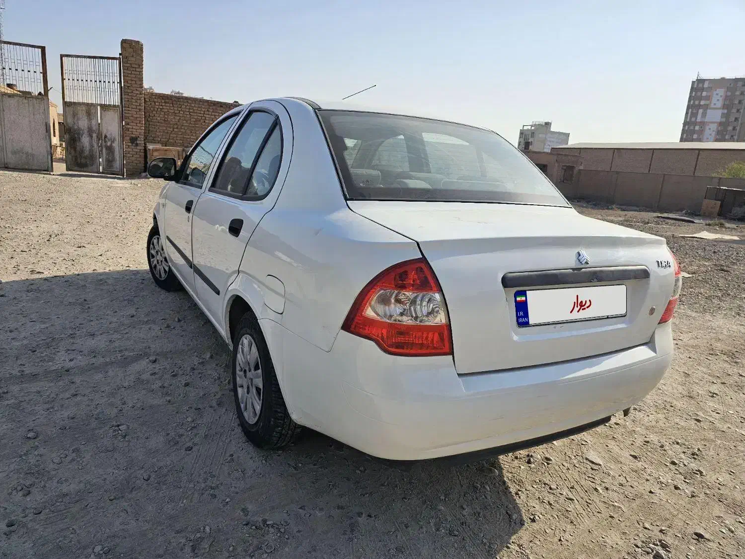 تیبا صندوق دار SX - 1399
