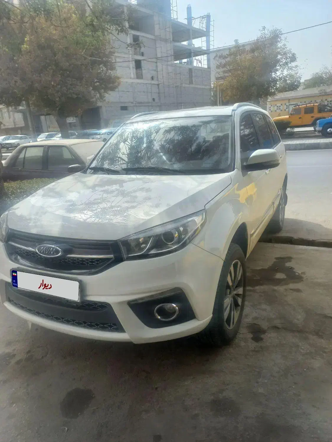خودرو ام وی ام، X33 آگهی ann_20792383