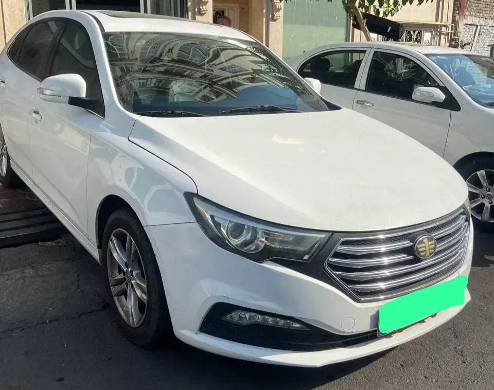 خودرو بسترن، B30 آگهی ann_20792555