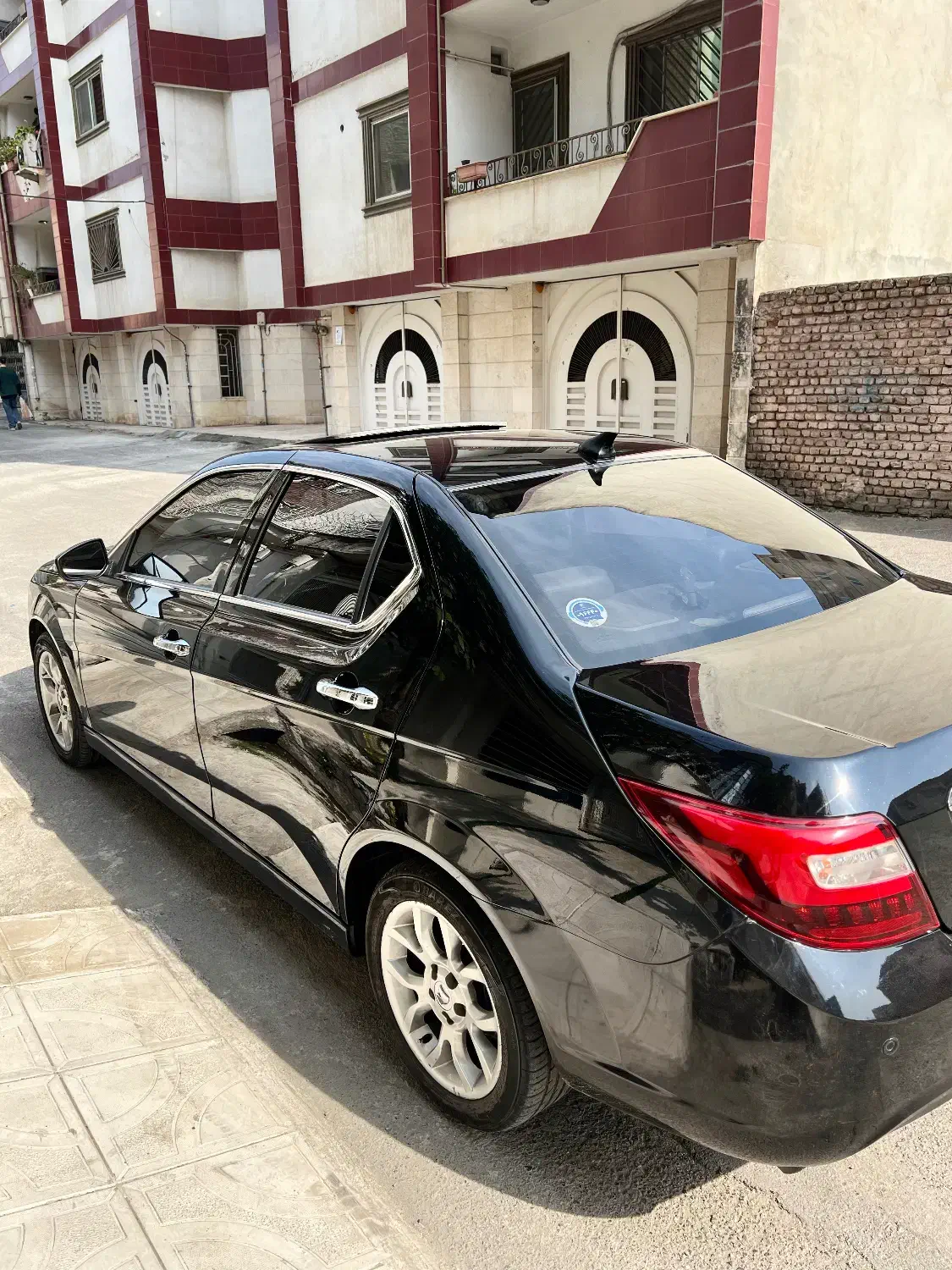 دنا پلاس توربو 6 دنده - 1402