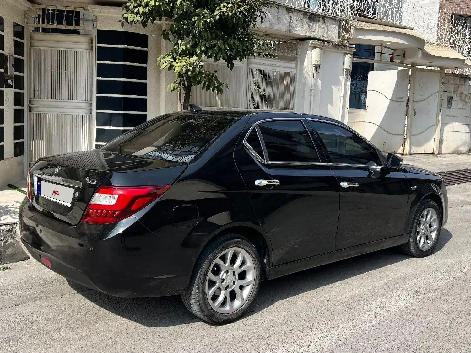 دنا پلاس توربو 6 دنده - 1402