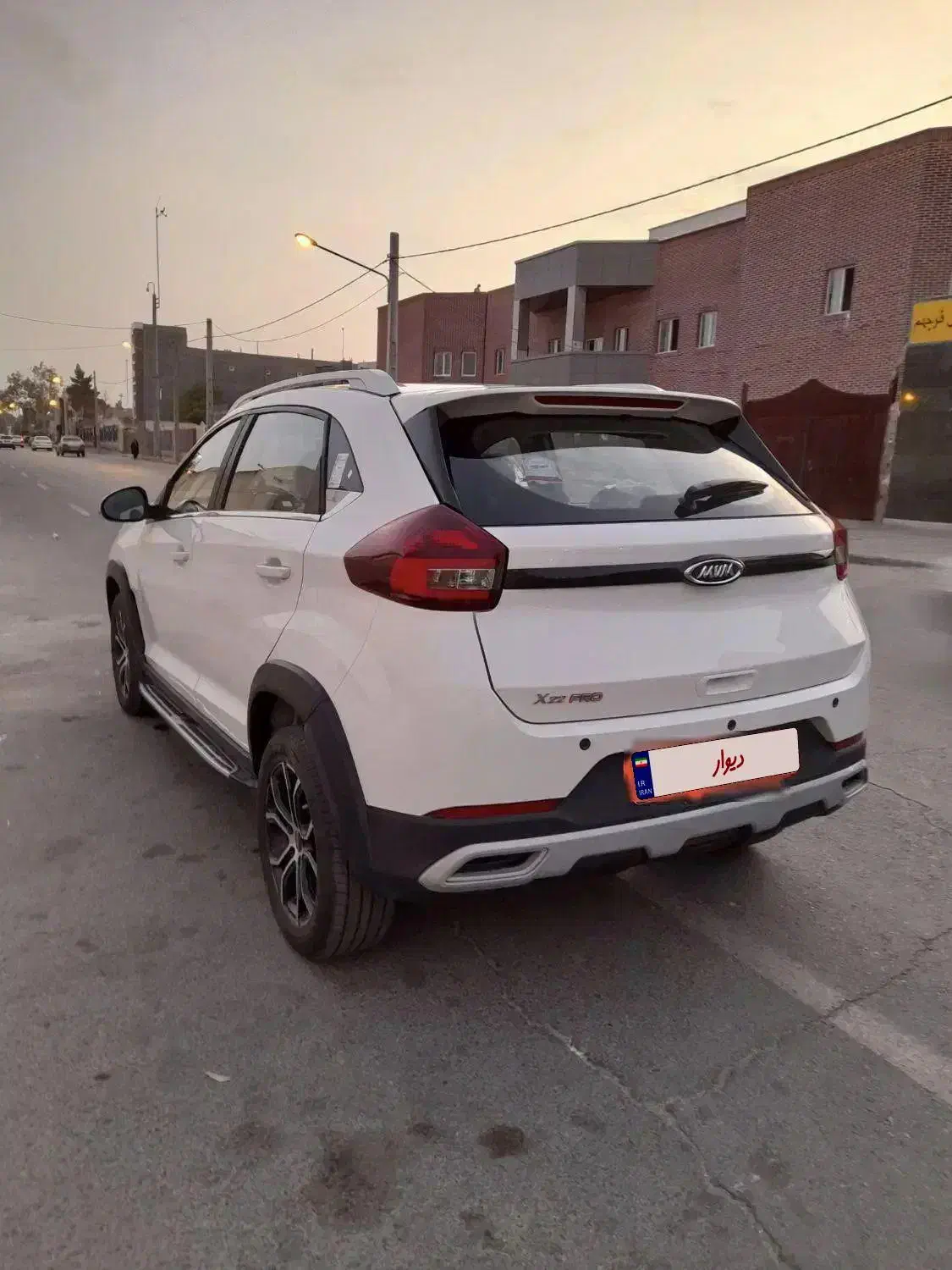 ام وی ام X22 دنده ای اسپرت لاکچری - 1402