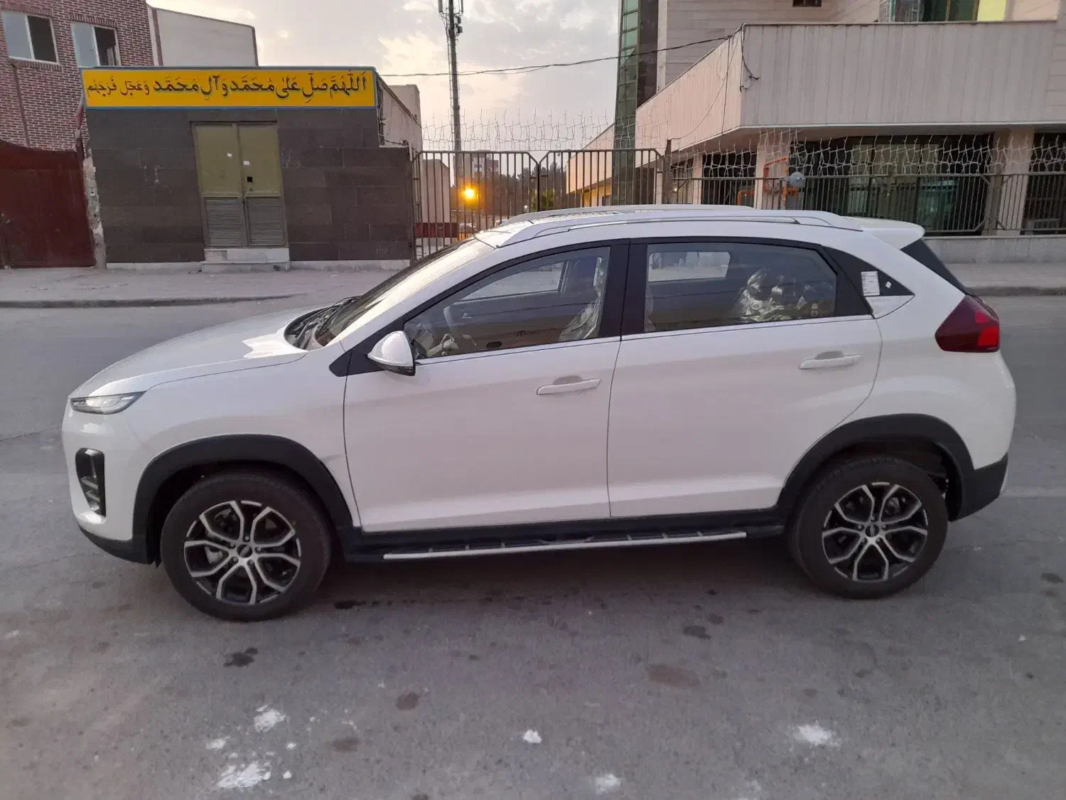 ام وی ام X22 دنده ای اسپرت لاکچری - 1402