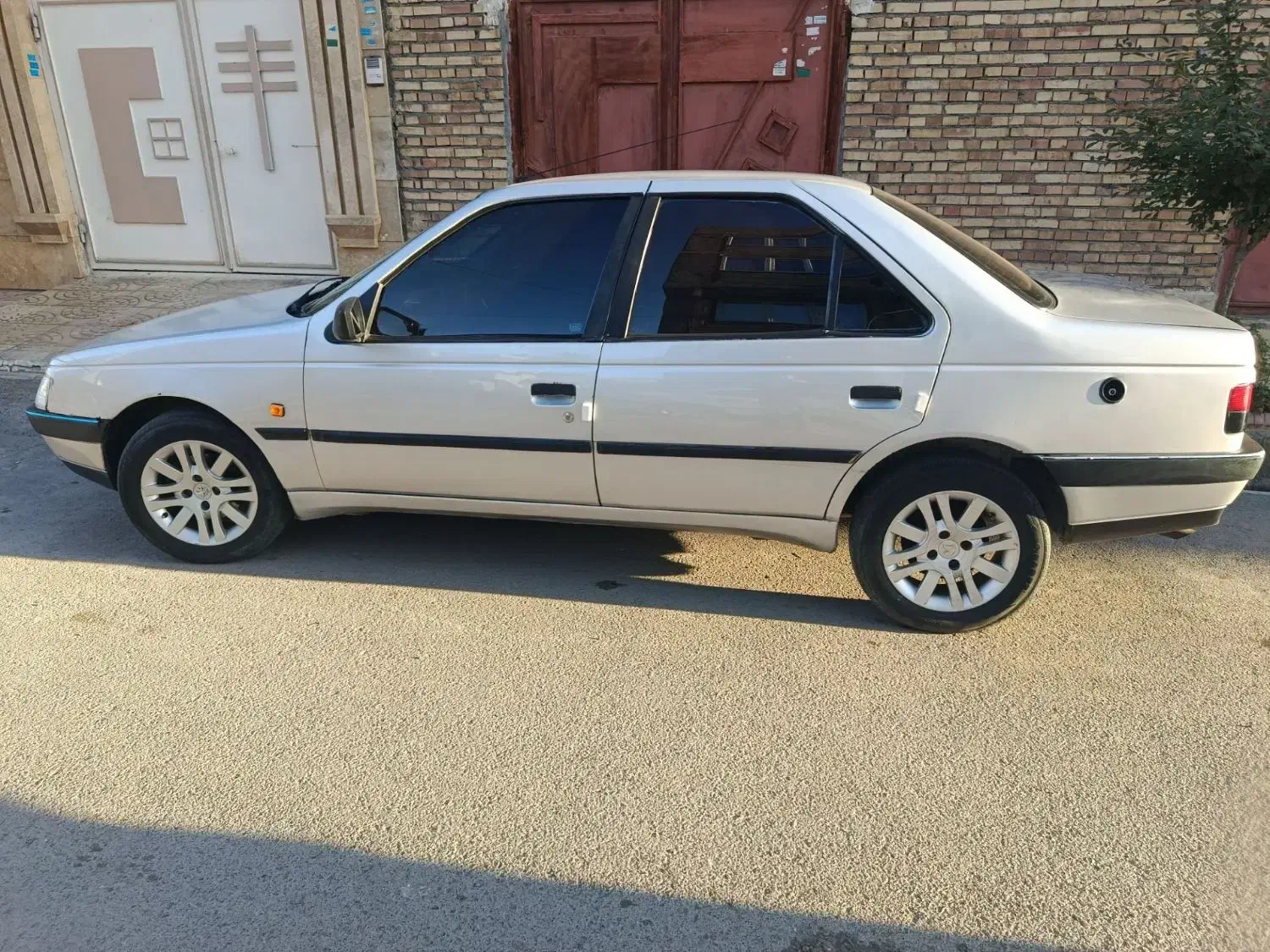خودرو پژو، 405 آگهی ann_20793677