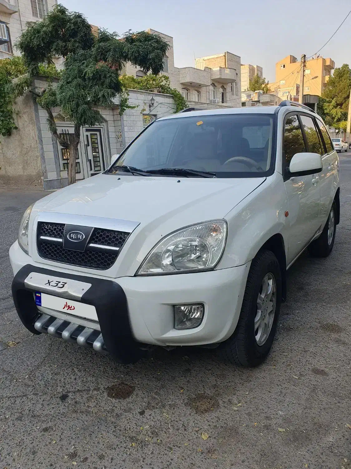 خودرو ام وی ام، X33 آگهی ann_20793945