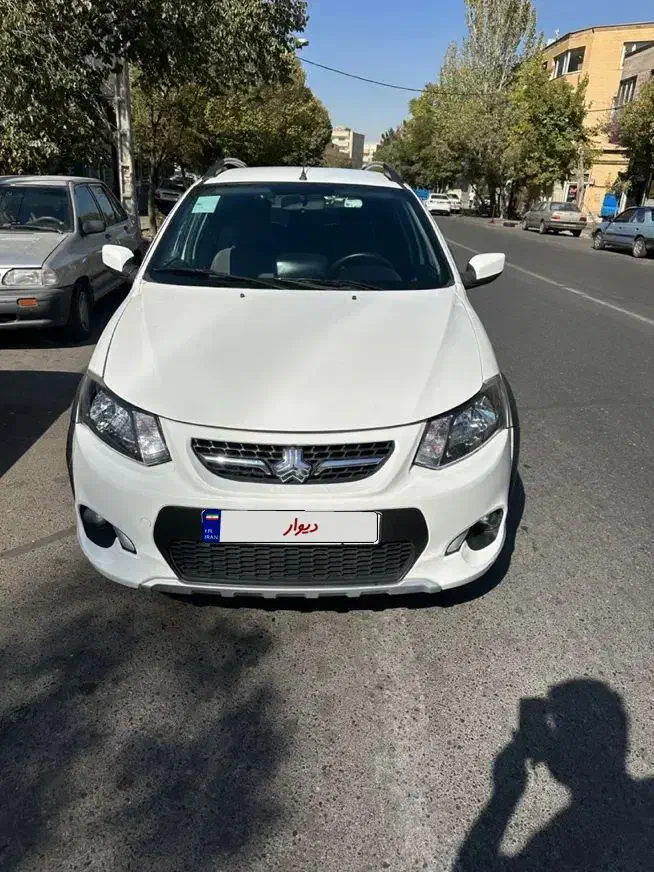 خودرو کوییک، معمولی آگهی ann_20794137
