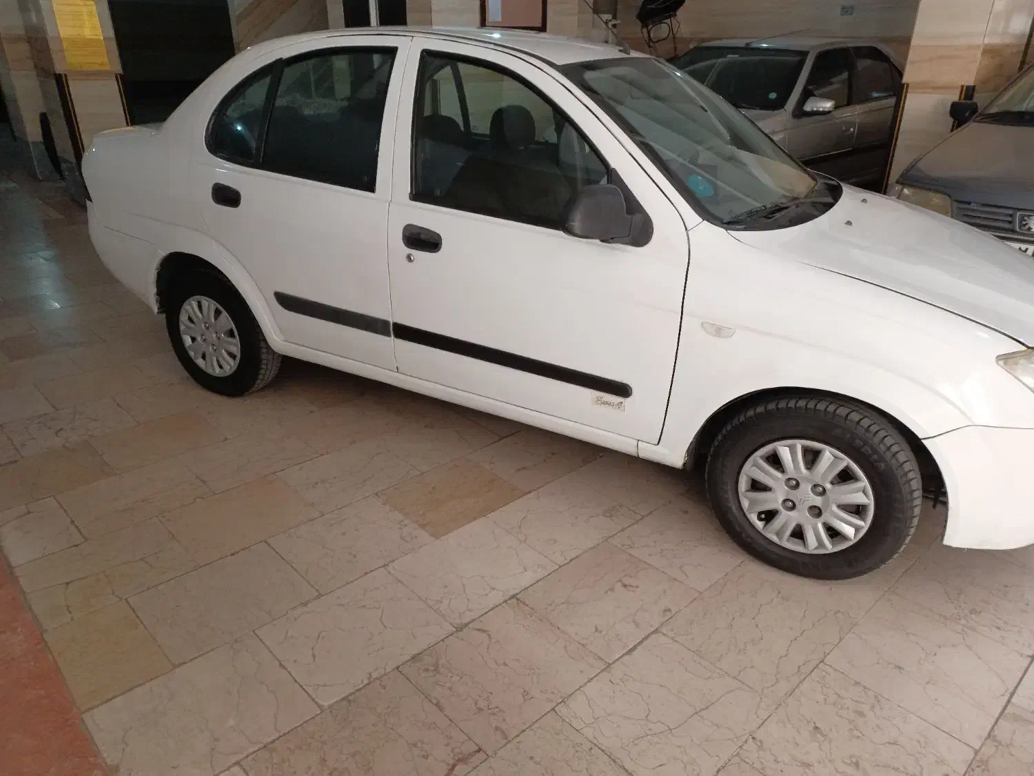 تیبا صندوق دار SX - 1393
