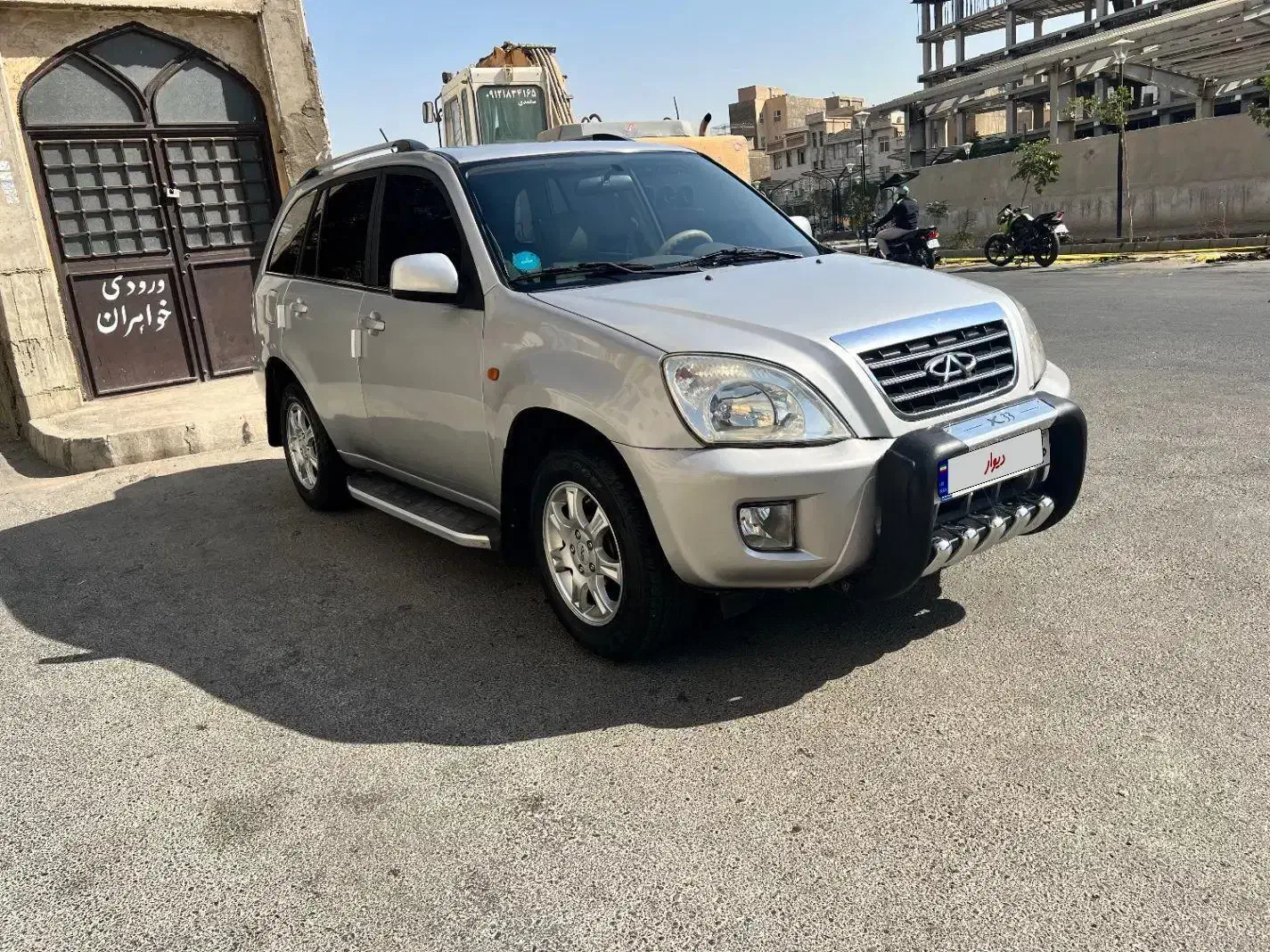 خودرو ام وی ام، X33 آگهی ann_20794739