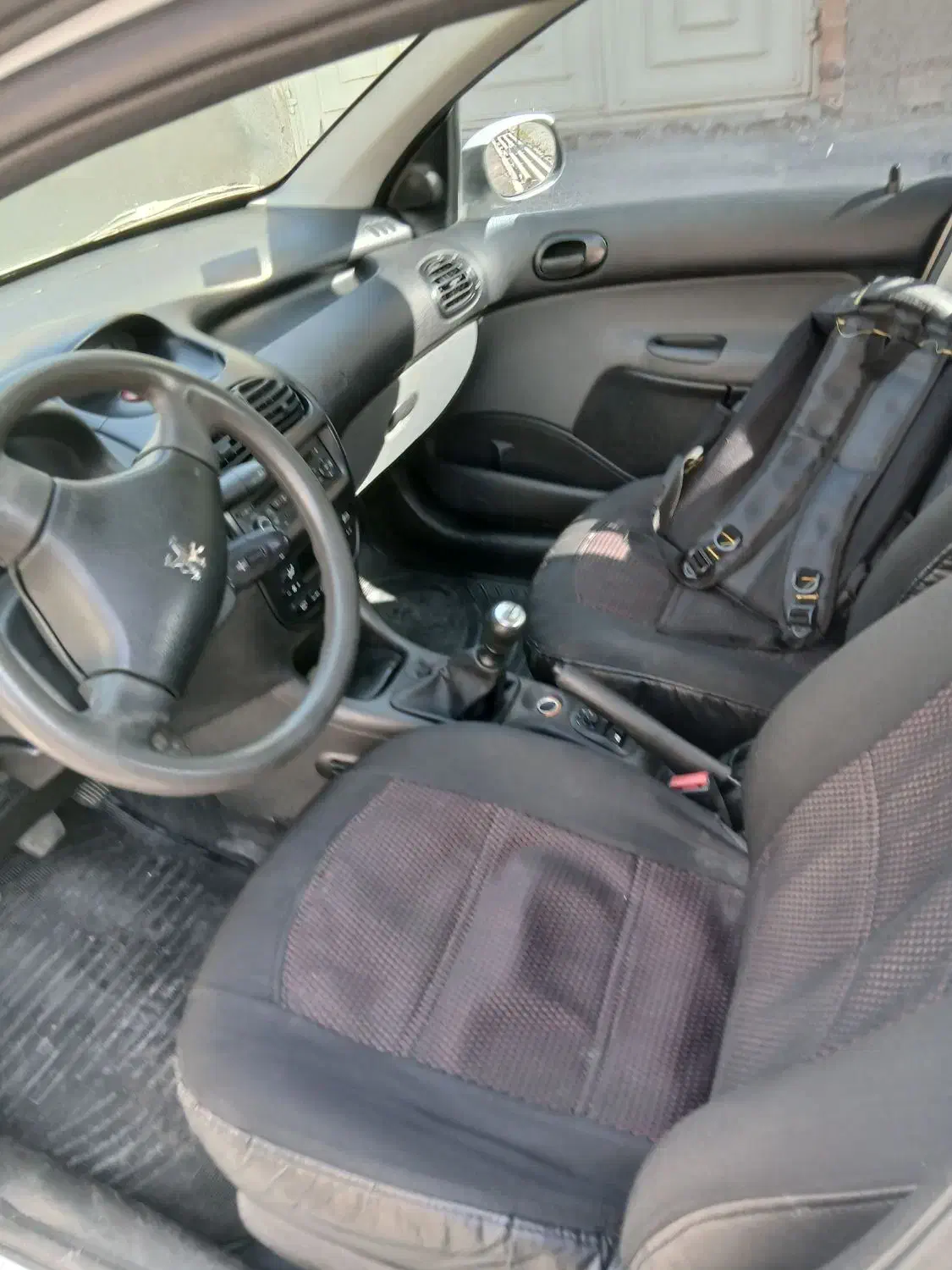 پژو ۲۰۶ صندوق دار v8 - 1398