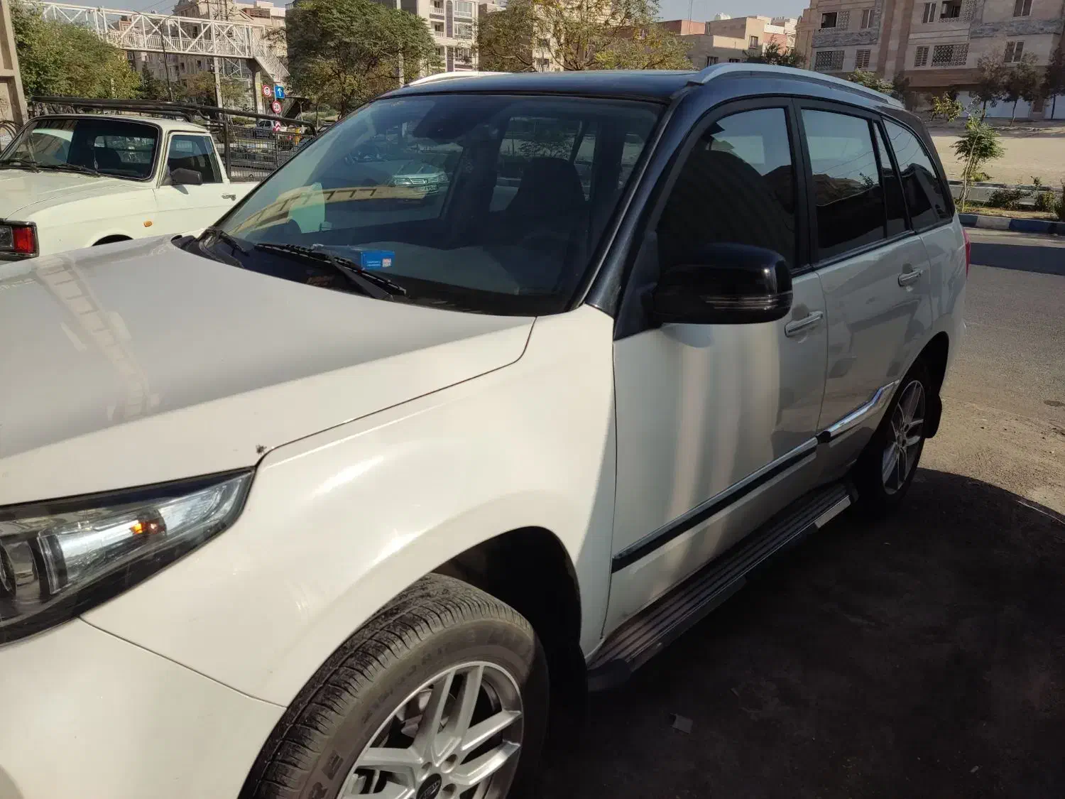 خودرو ام وی ام، X33 آگهی ann_20794909