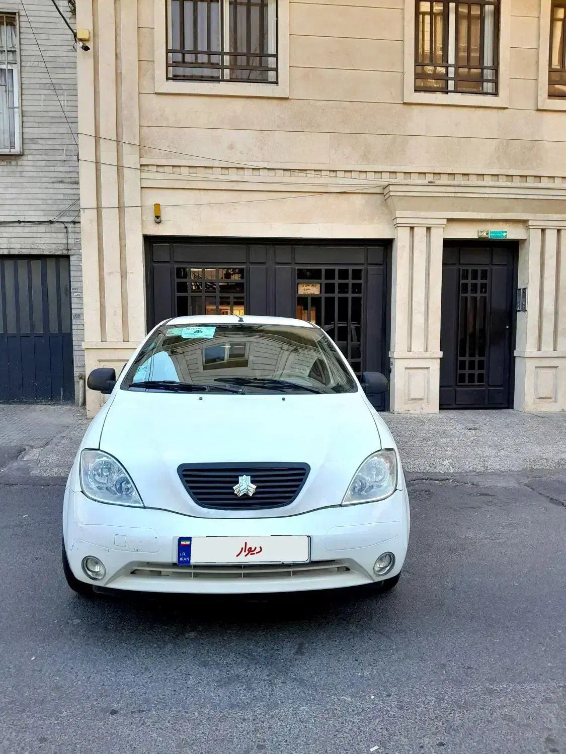 تیبا صندوق دار SX - 1401