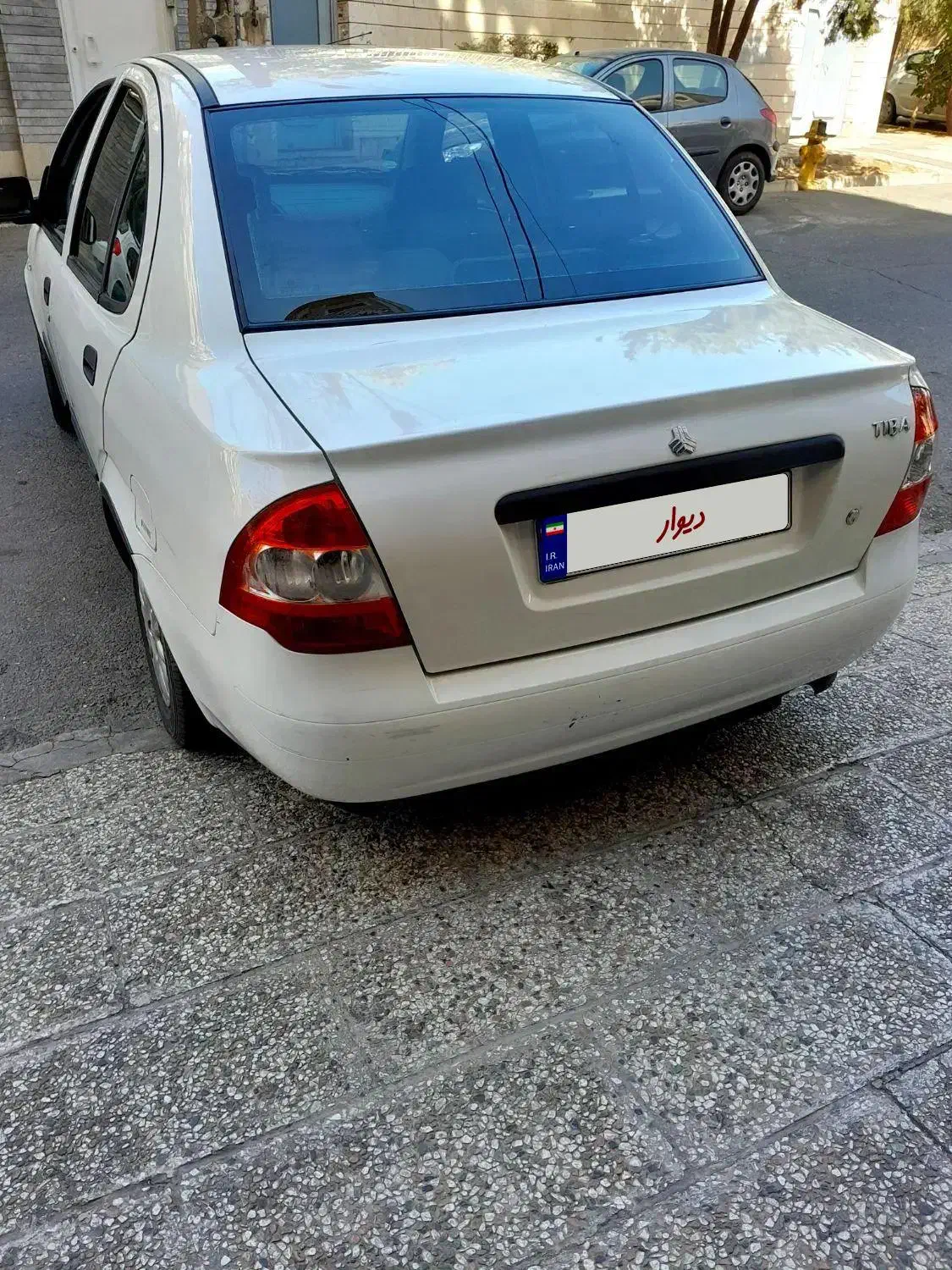 تیبا صندوق دار SX - 1401