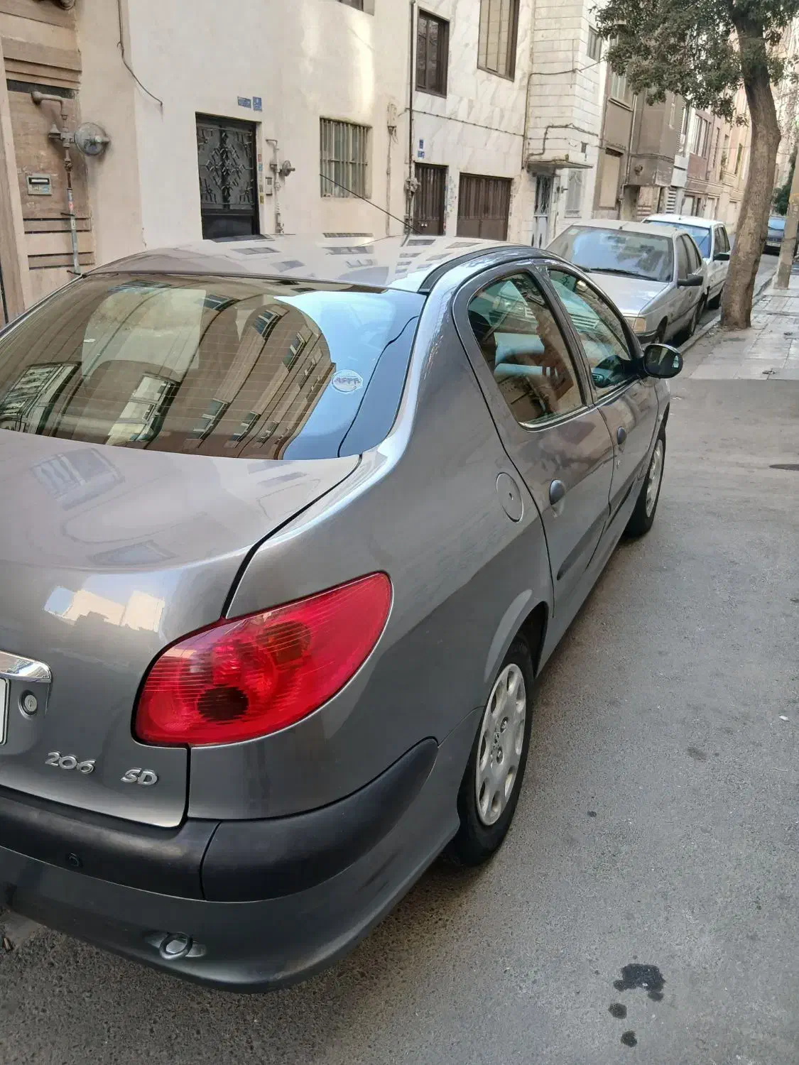 پژو ۲۰۶ صندوق دار v8 - 1394