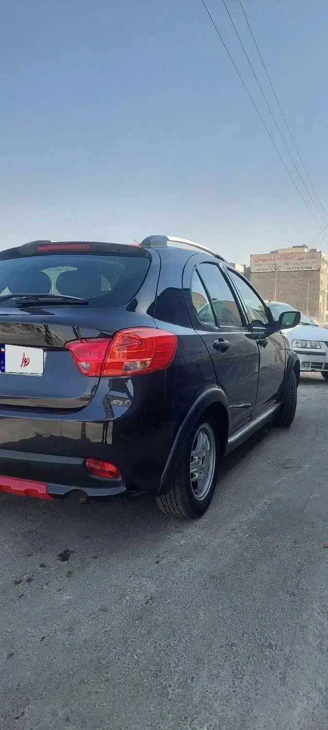 کوییک R دنده‌ای - 1399