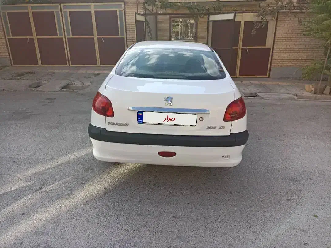 پژو 206 تیپ 5 - 1392
