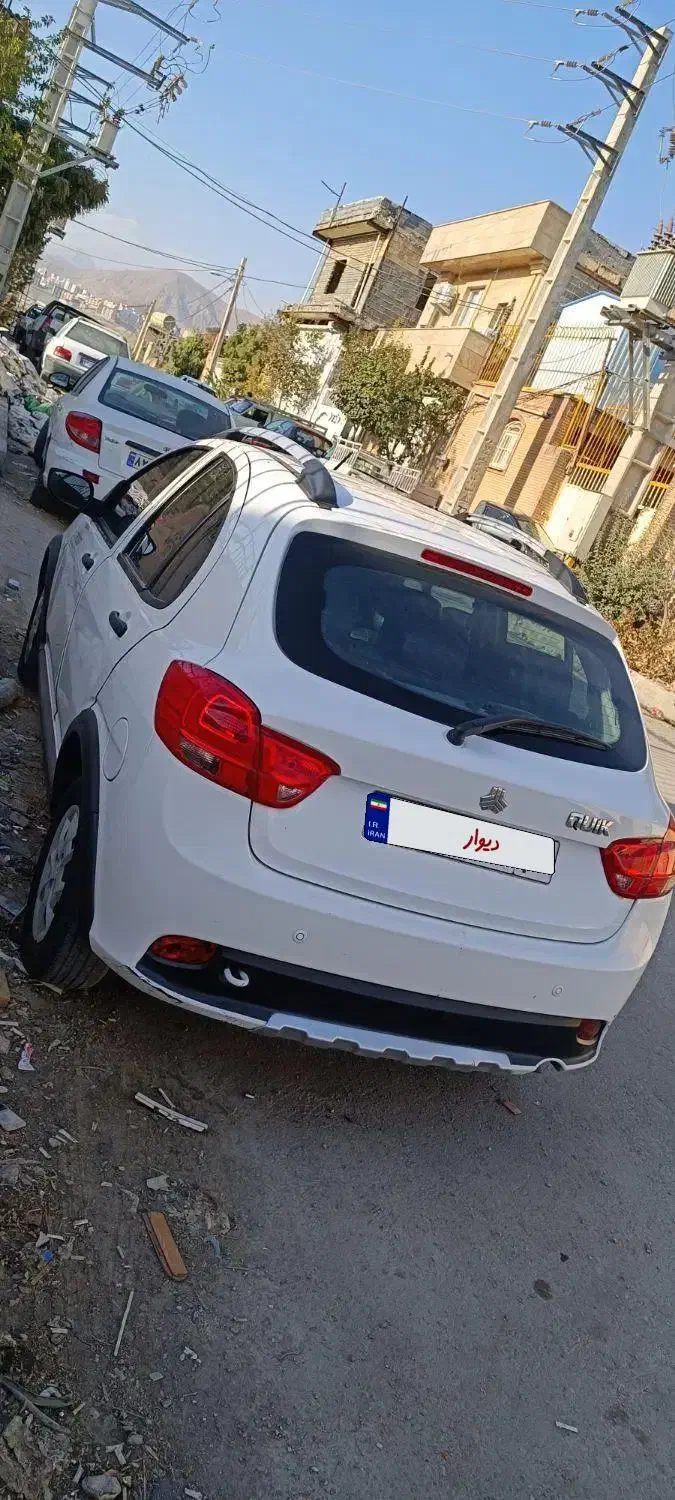 خودرو کوییک، معمولی آگهی ann_20796008