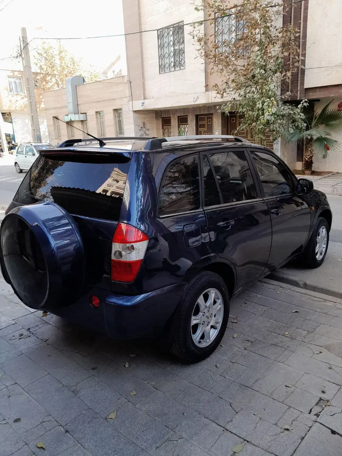 ام وی ام X33 دنده‌ای ساده - 1390