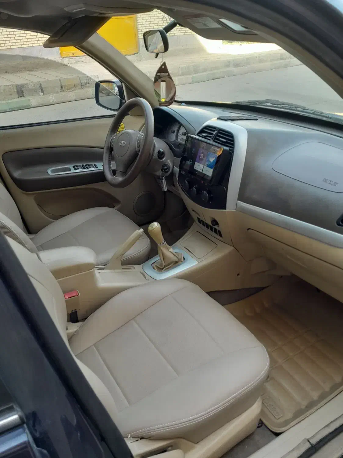 ام وی ام X33 دنده‌ای ساده - 1390