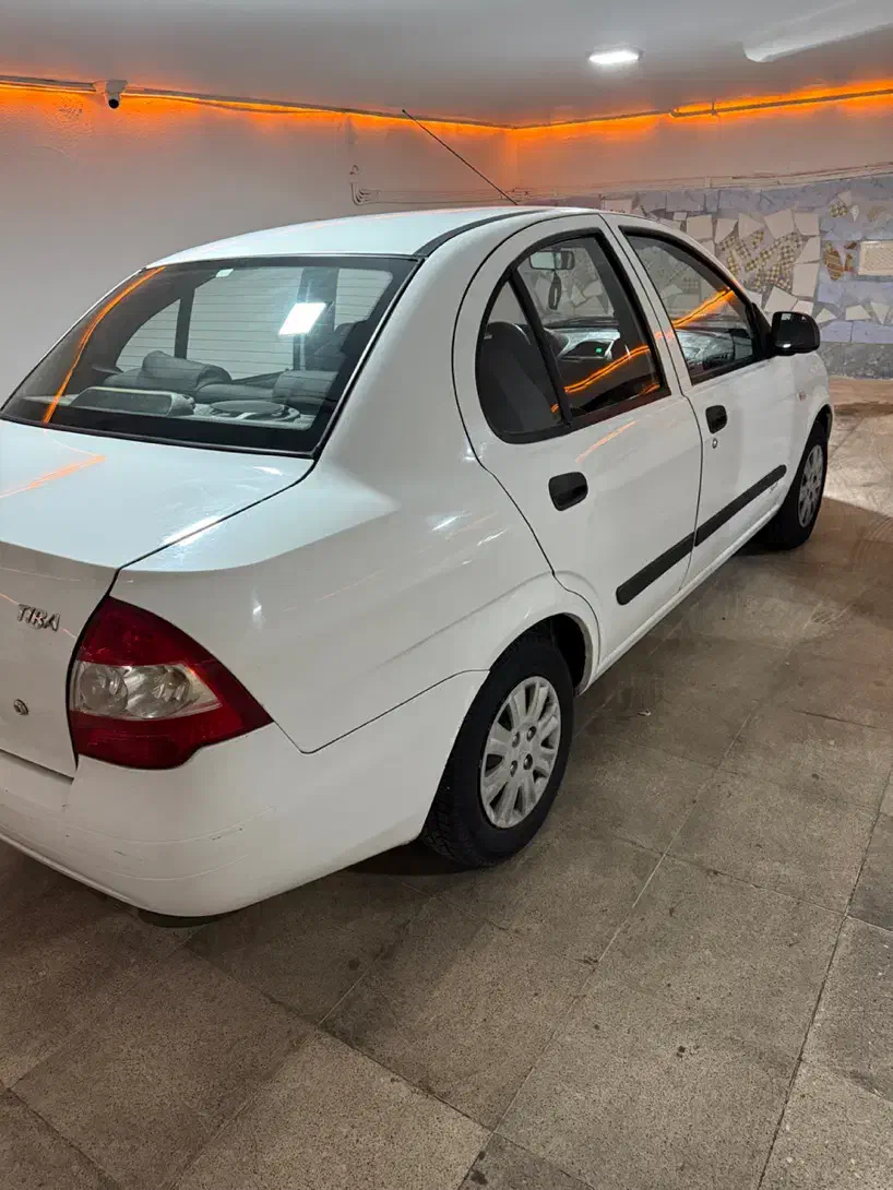 تیبا صندوق دار SX - 1393