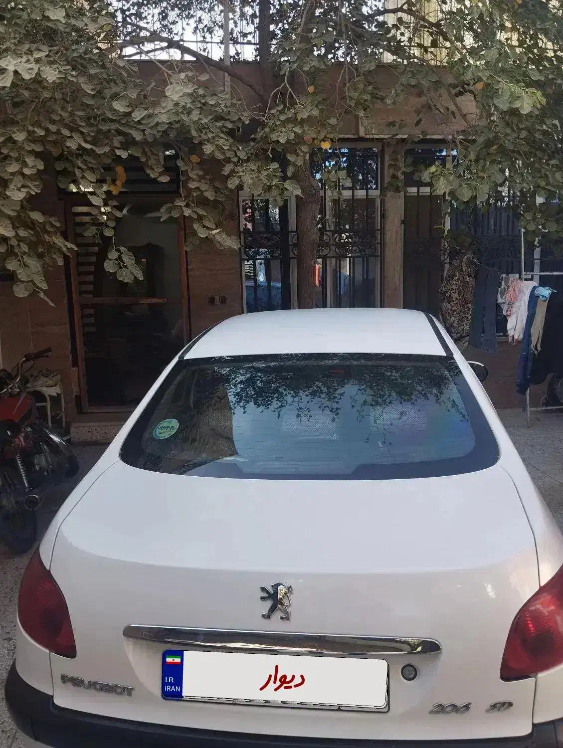 پژو ۲۰۶ صندوق دار v8 - 1399