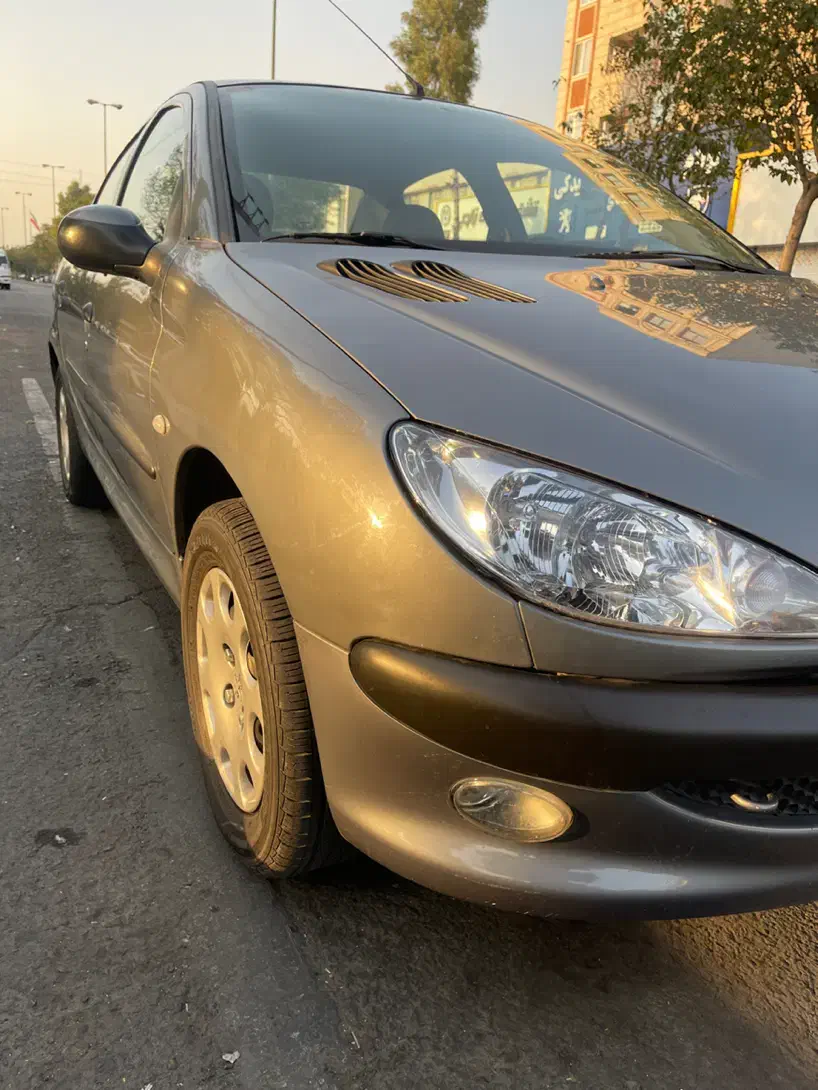 پژو ۲۰۶ صندوق دار v8 - 1395