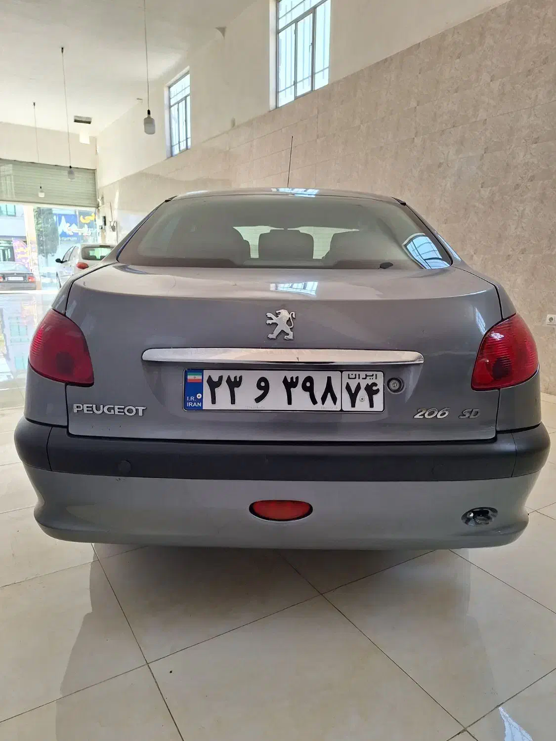 پژو ۲۰۶ صندوق دار v8 - 1391