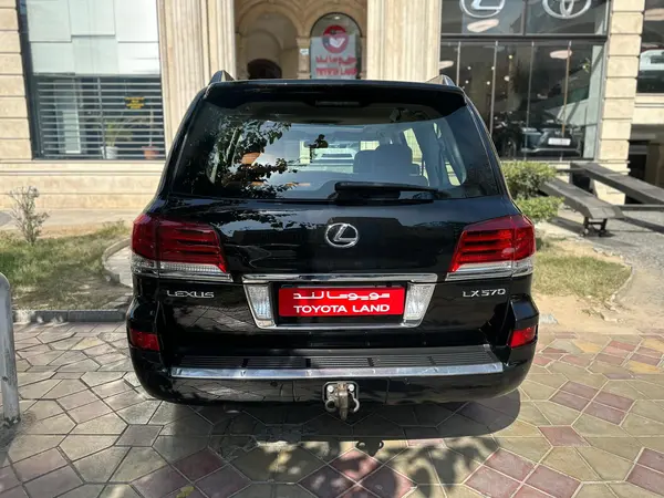 لکسوس LX 570 فول - 2013