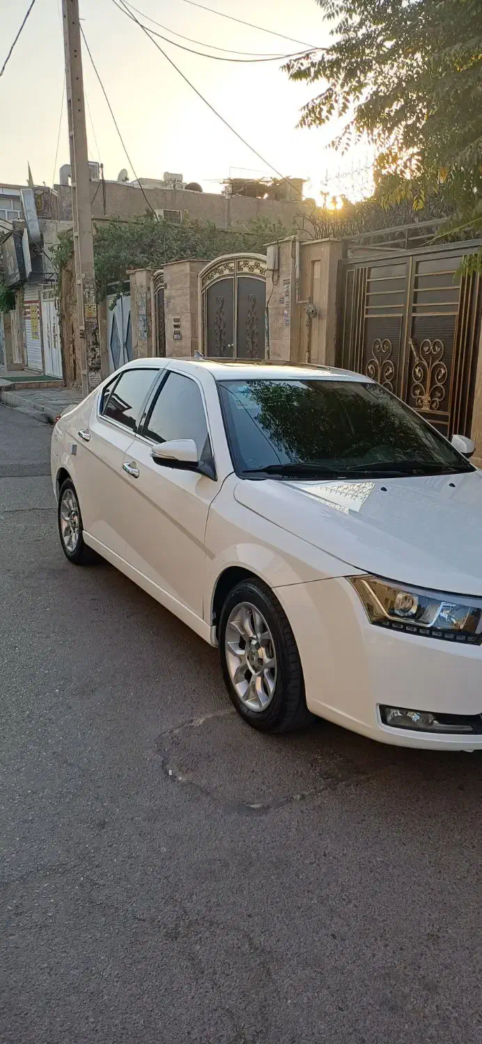 دنا پلاس توربو اتوماتیک - 1401