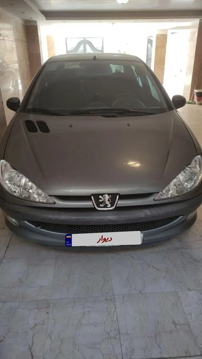 پژو ۲۰۶ صندوق دار v8 - 1397