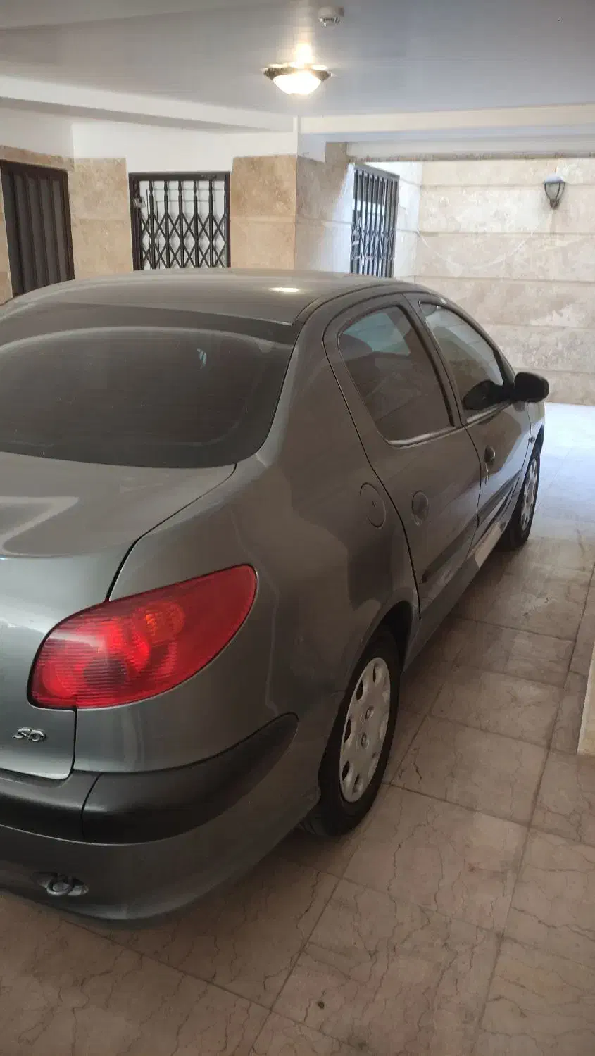 پژو ۲۰۶ صندوق دار v8 - 1397