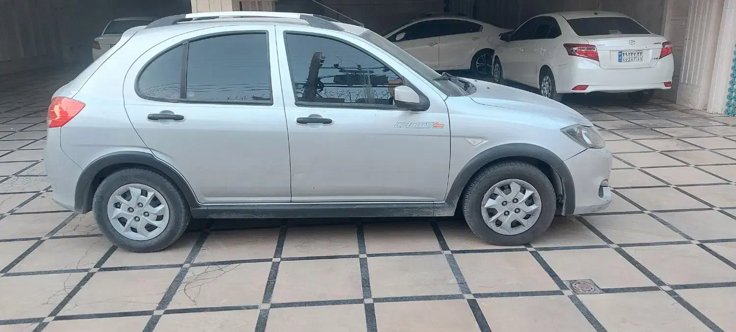 خودرو کوییک، معمولی آگهی ann_20797079