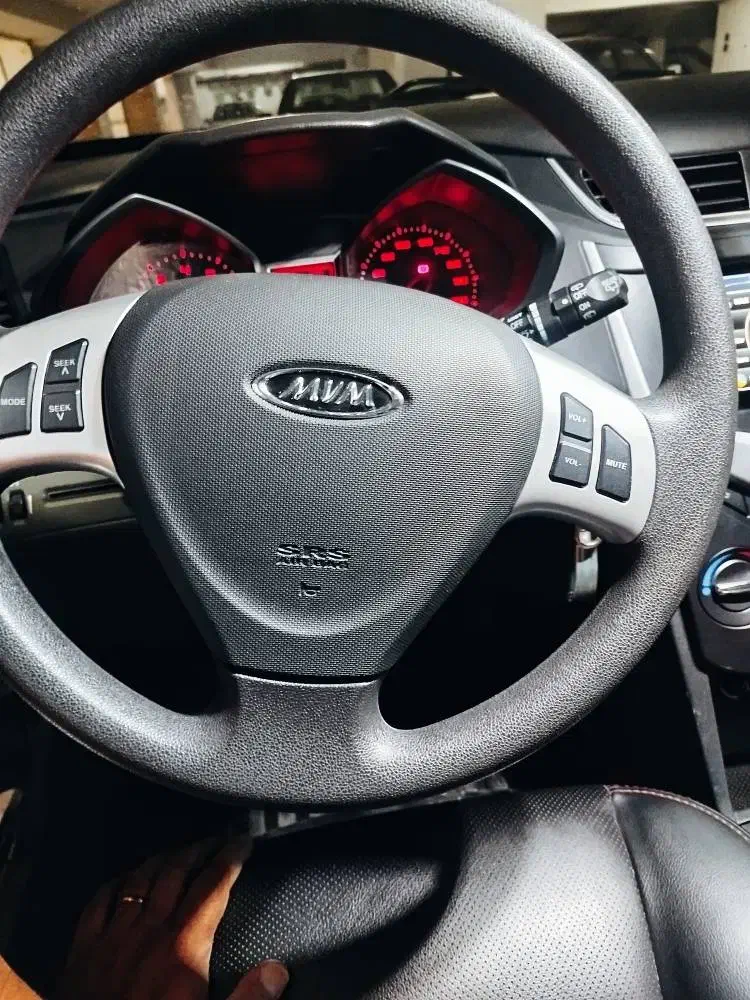 ام وی ام 315 هاچ بک اسپرت اکسلنت - 1397