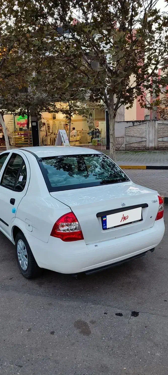 تیبا صندوق دار EX - 1395