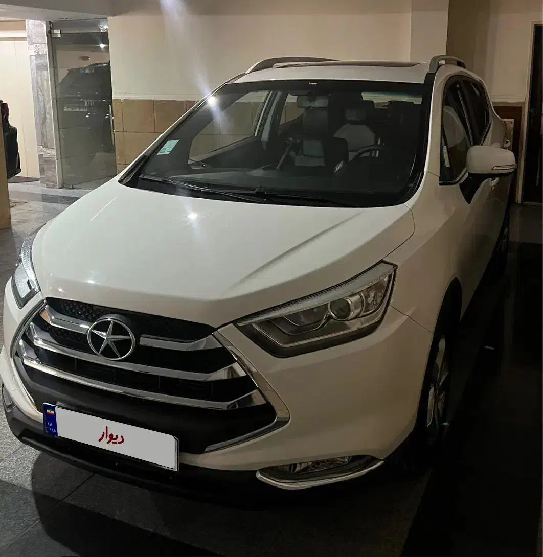 جک S3 اتوماتیک - 1402