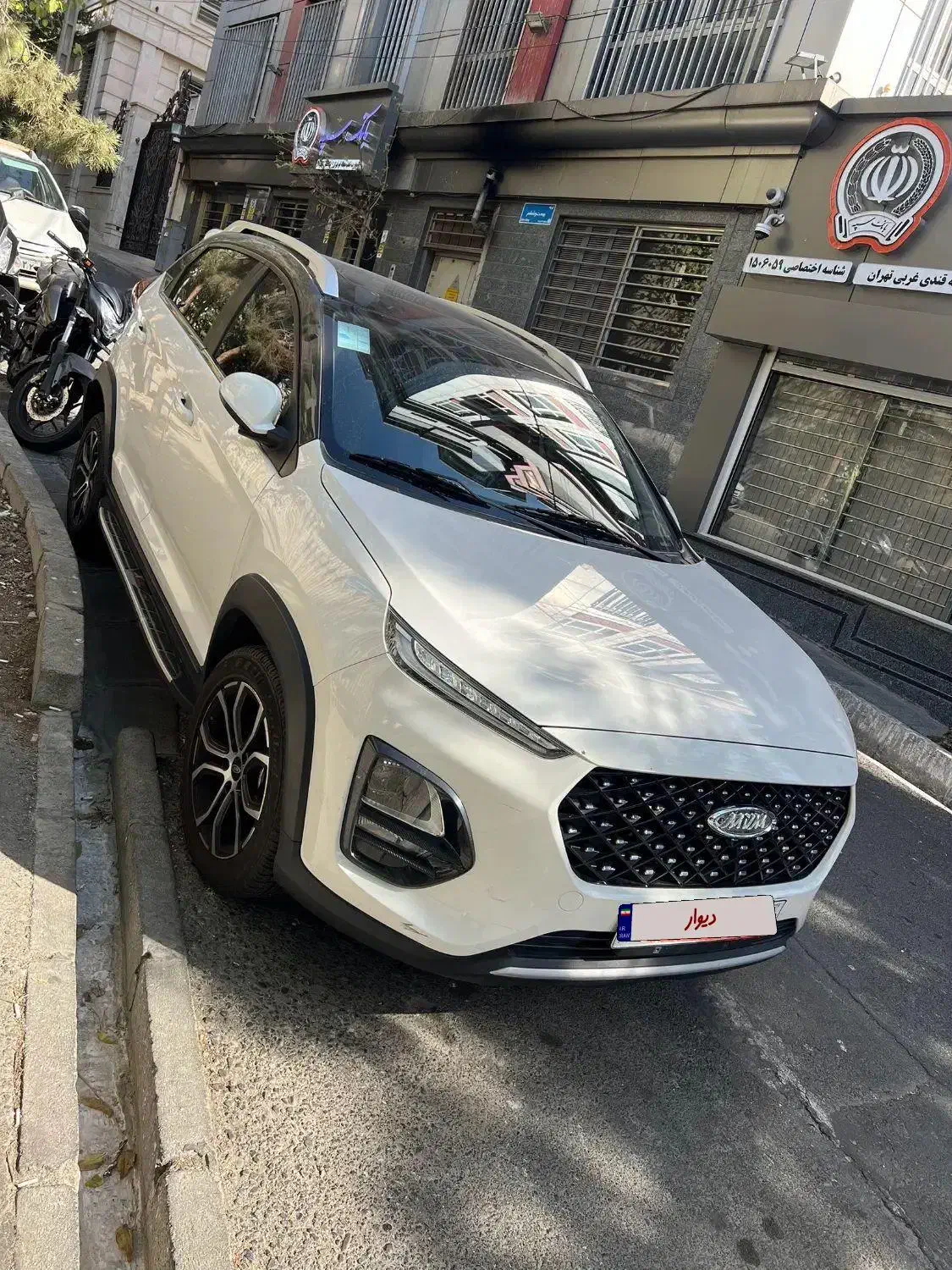 ام وی ام X22 پرو اتوماتیک IE - 1401