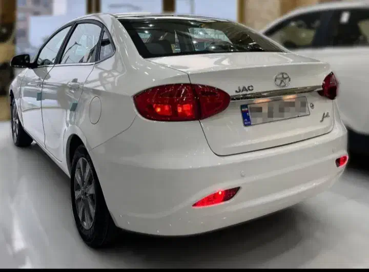 جک J4 اتوماتیک آپشنال - 1404