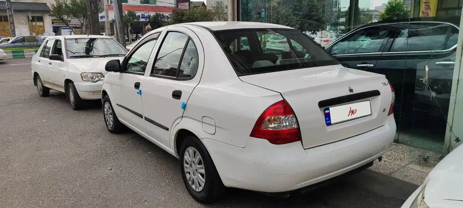 تیبا صندوق دار SX - 1401