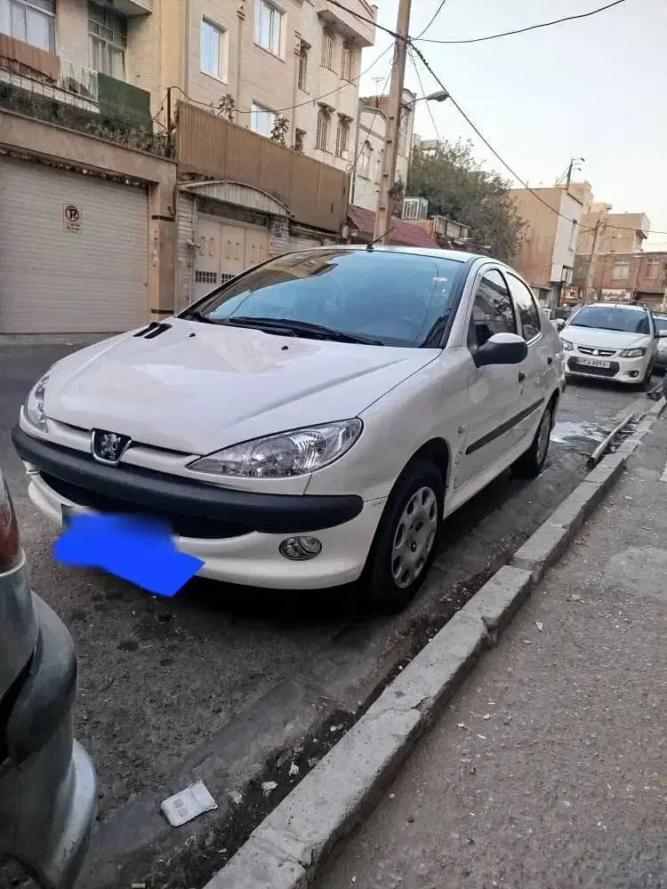 پژو ۲۰۶ صندوق دار v8 - 1396