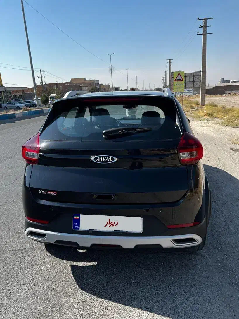ام وی ام X22 پرو اتوماتیک IE - 1401