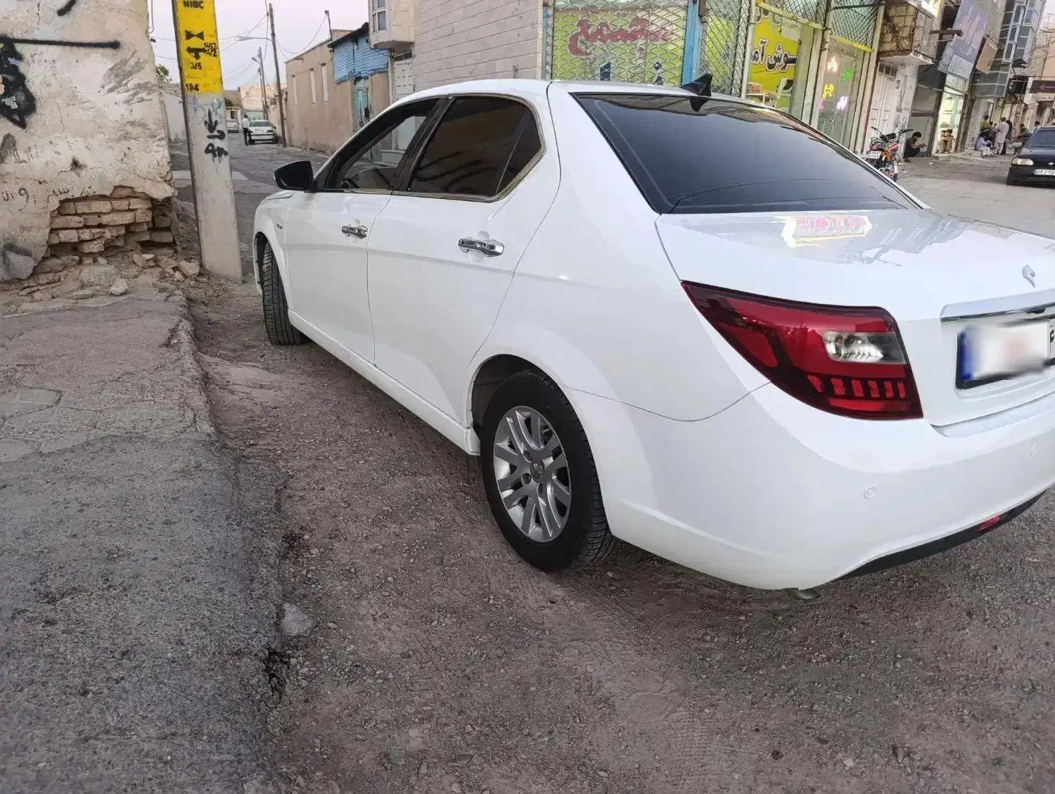 دنا پلاس ۵ دنده EF7 - 1398
