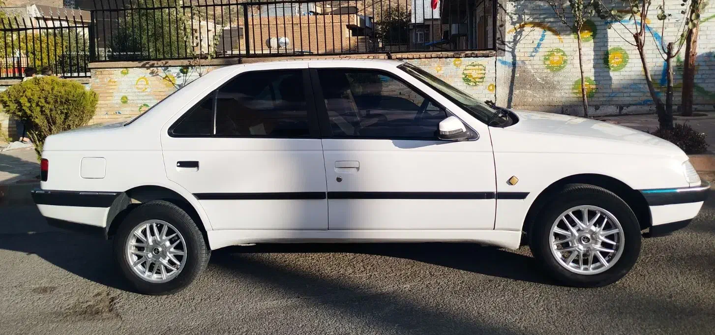 پژو 405 بنزینی GLX - TU5 - 1390