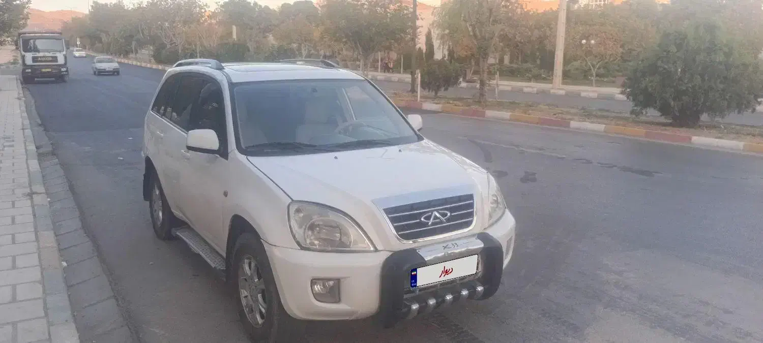 ام وی ام X33 دنده‌ای ساده - 1391