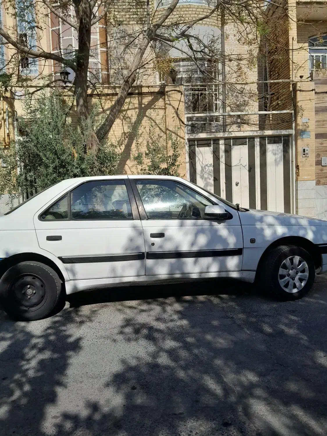 پژو 405 SLX بنزینی TU5 - 1390